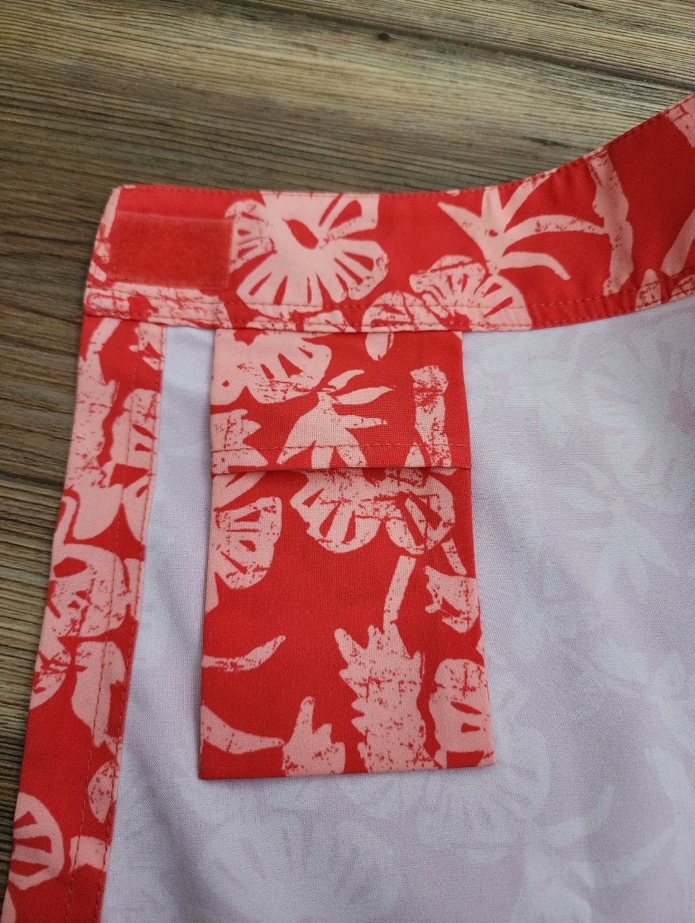 Ripskirt Hawaii Women's Wrap Skirt Swim Cover M Coral Tropical Floral - Picture 8 of 9